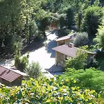 Quinta Da Chouza E Enoturismo *