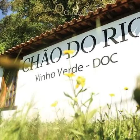 Quinta Da Chouza E Enoturismo *