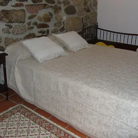 Quinta Da Chouza E Enoturismo *