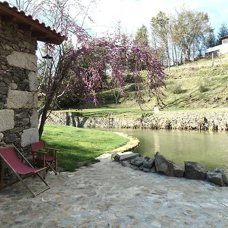 Agroturismo Quinta Da Chouza E Enoturismo *