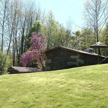 Quinta Da Chouza E Enoturismo *