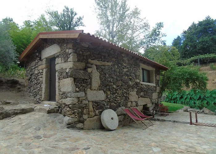 Quinta Da Chouza E Enoturismo *