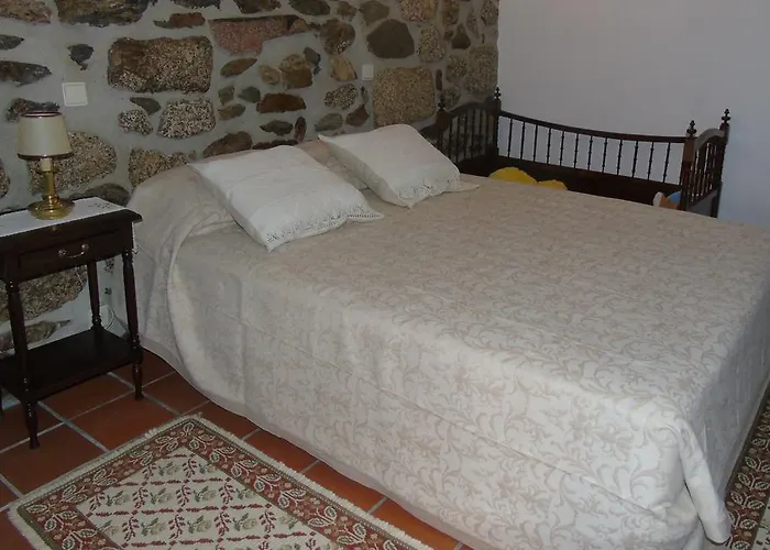 Quinta Da Chouza E Enoturismo *