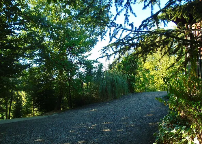 Quinta Da Chouza E Enoturismo *