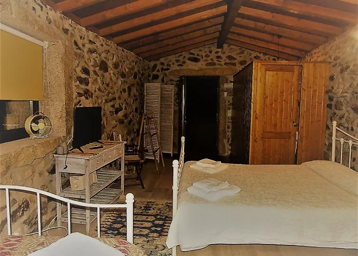 Quinta Da Chouza E Enoturismo مزرعة للإقامة *