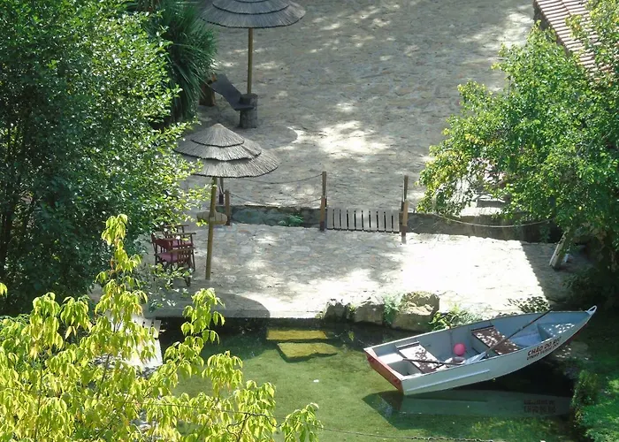 Quinta Da Chouza E Enoturismo *